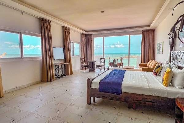 Suite, Balcony, Ocean View | 1 bedroom, soundproofing, free WiFi