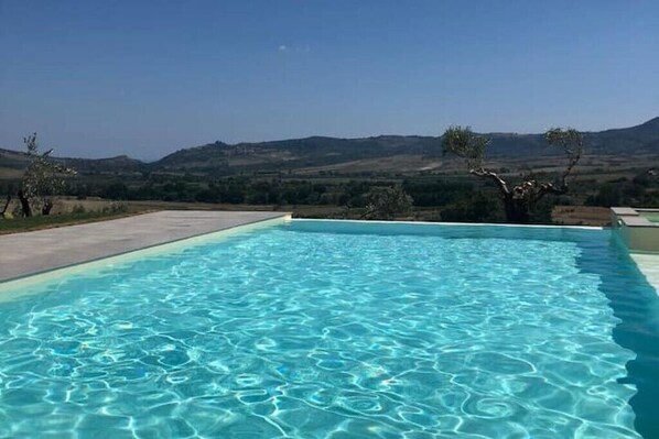 Pool - Tenuta di Quaranta Oasis of relaxation (Amaroni)