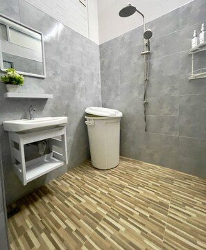 Dormitorio compartido | Baño | Secador de pelo