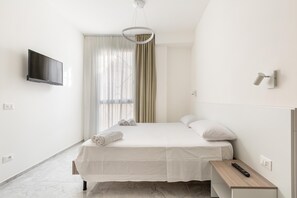 1 bedroom, Internet