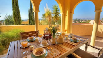 Apartamento, 2 habitaciones | 3 dormitorios, ropa de cama hipoalergénica, decoración individual