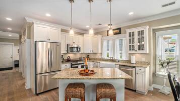 Luxury Condo | Private kitchen | Fridge, microwave, oven, dishwasher