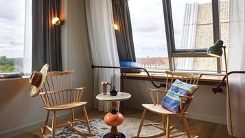 Zimmer (Gigantic) | 1 Schlafzimmer, hochwertige Bettwaren, kostenlose Minibar, Zimmersafe