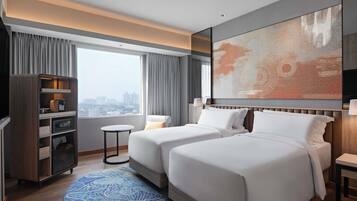 Minibar, in-room safe, desk, soundproofing