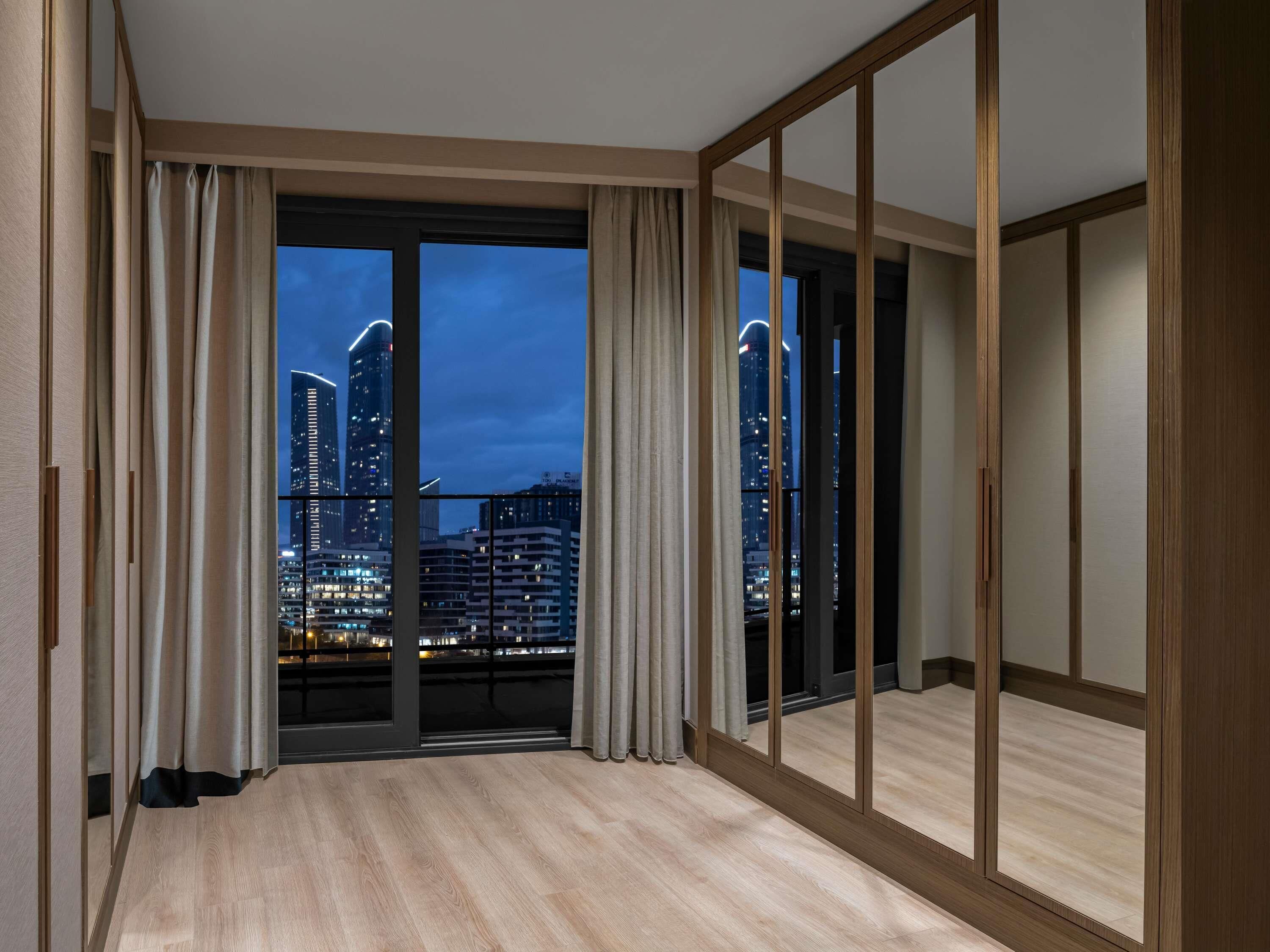 Hochwertige Bettwaren, Daunenbettdecken, Zimmersafe