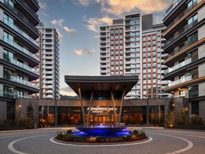 Exterior - Mövenpick Living Istanbul Saklivadi (Istanbul)