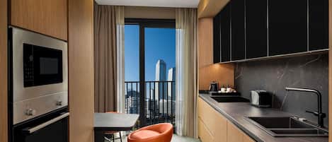Premium bedding, down duvets, in-room safe, desk