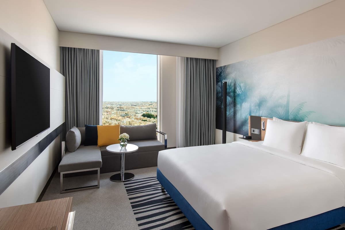 Superior Room, 1 King Bed | Premium bedding, minibar, in-room safe, blackout drapes