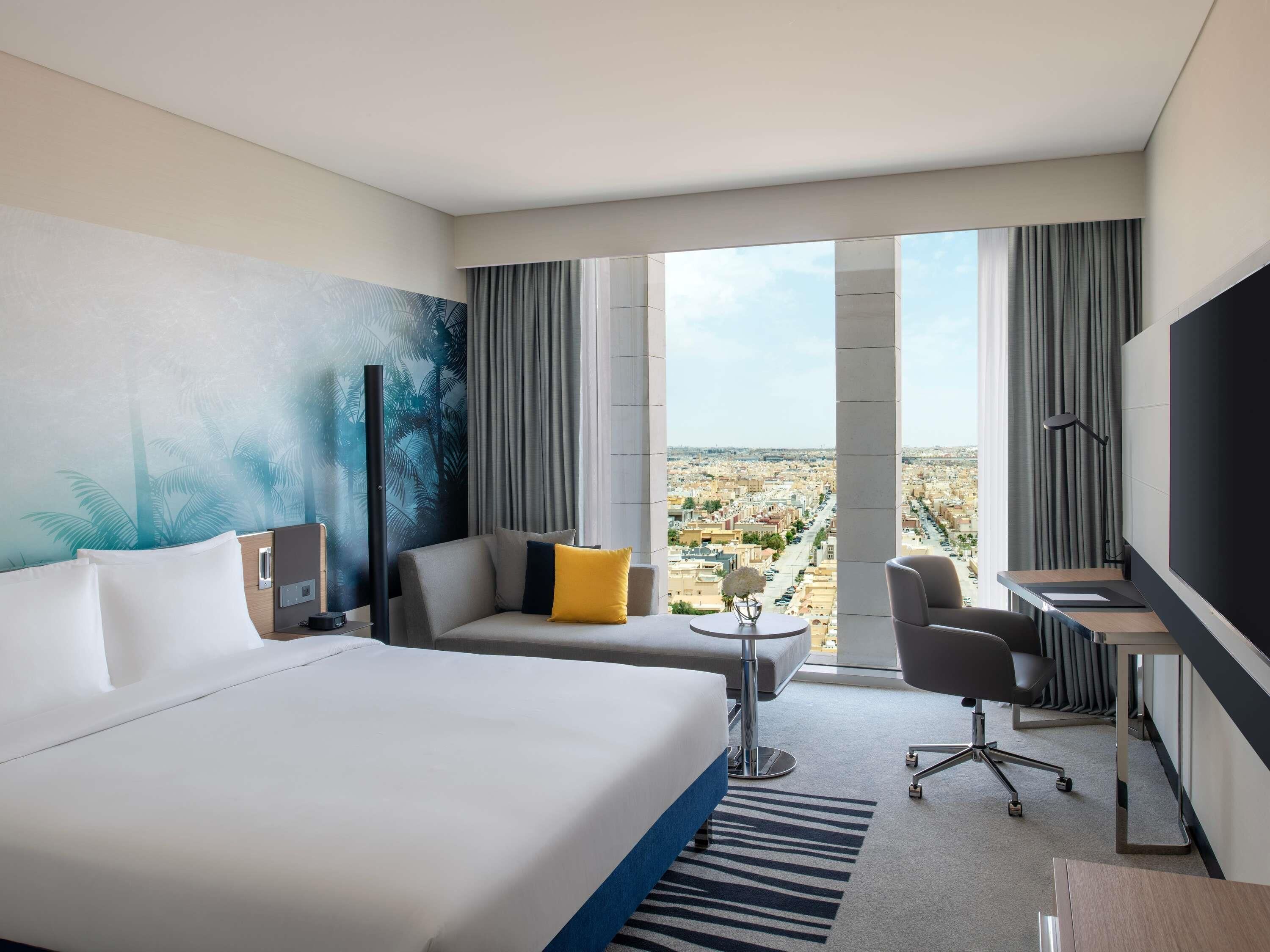 Superior Room, 1 King Bed | Premium bedding, minibar, in-room safe, blackout curtains