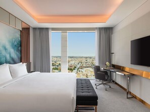 Executive Suite, 1 King Bed - Novotel Riyadh Sahafa (Riyadh)