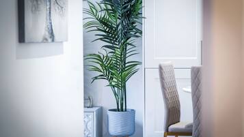 32-inch Smart TV with cable channels