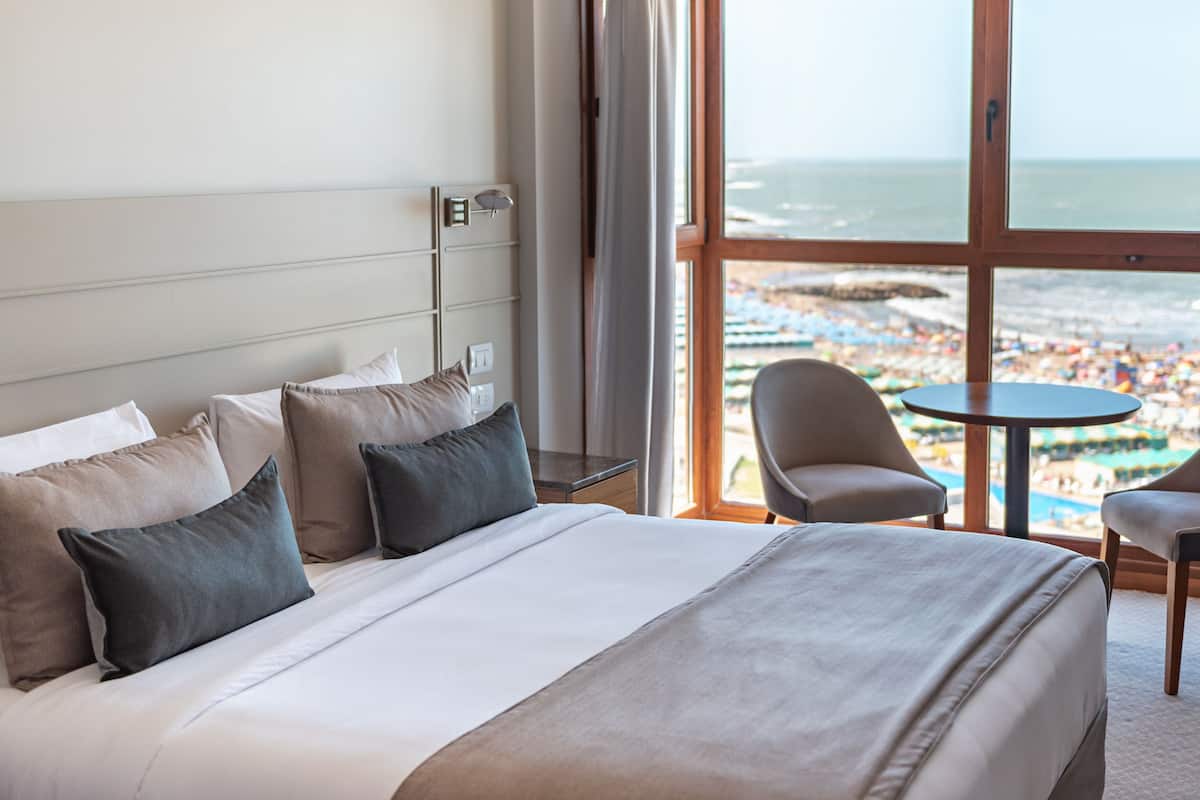 Chambre Triple Deluxe, vue mer