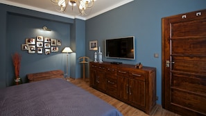 Grand Apartment, 2 Bedrooms | 2 bedrooms, in-room safe, blackout curtains, iron/ironing board - Redfoxapartment Central (Kasperske Hory)