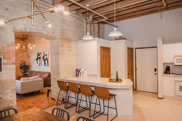 Luxury Condo | Private kitchen | Fridge, microwave, oven, dishwasher