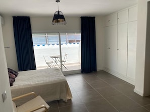 1 bedroom, desk, iron/ironing board, WiFi - NICE APARTMENT SOHO MALAGA (Málaga)