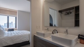 2 bedrooms, desk, iron/ironing board, travel cot - Elegant Condo in Polanco. (Ciudad de México)
