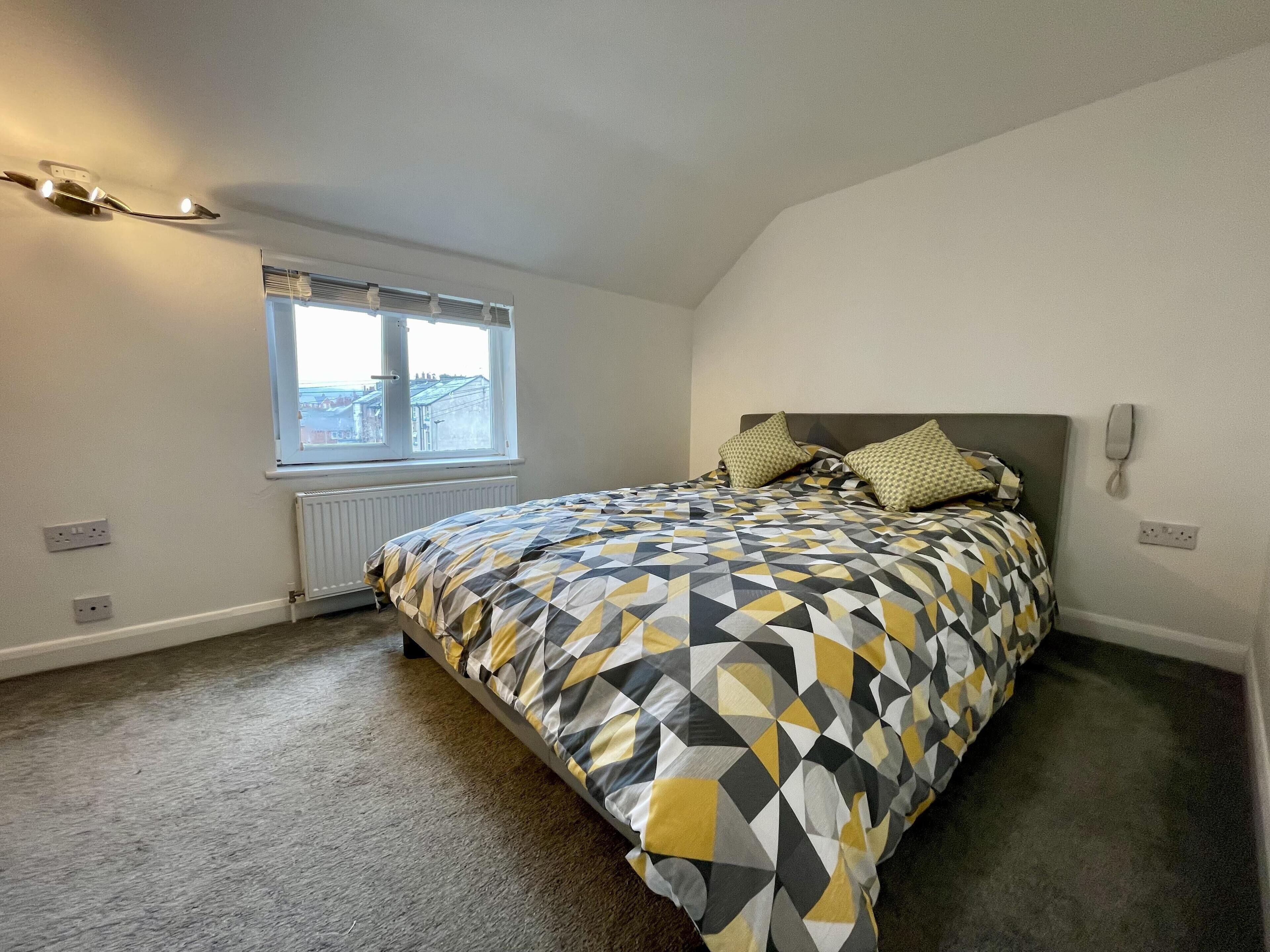 Apartment | 2 bedrooms, free WiFi, bed sheets