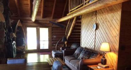 Papins Resort Cabin #8