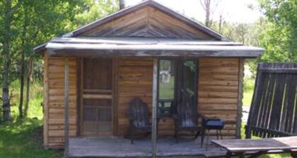 Papins Resort Little Cabin