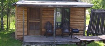 Papins Resort Little Cabin