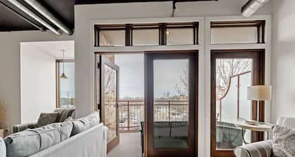 Luxurious 2BDR Loft-Condo Grand Haven 12