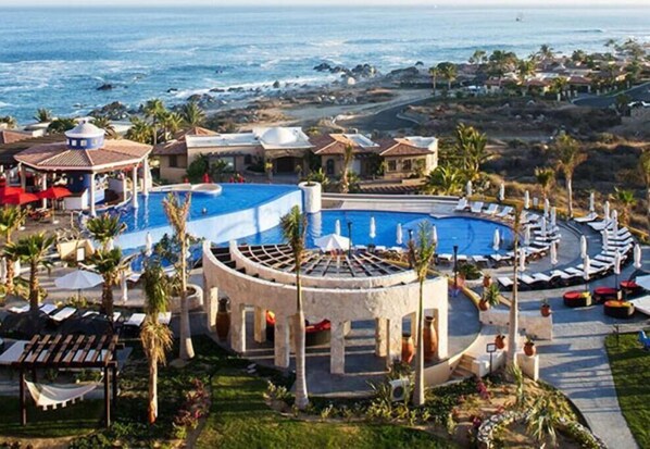 Pool - The Residences At Hacienda Encantada (Cabo San Lucas)