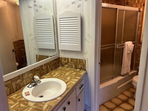Enhanced One Bedroom Suite | Bathroom