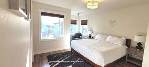 3 Schlafzimmer, Bügeleisen/Bügelbrett, Reisekinderbett, kostenloses WLAN