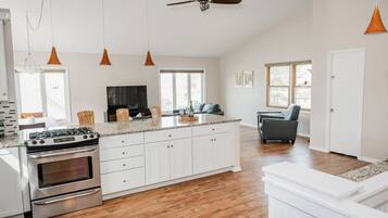 Condo Cao cấp | Khu phòng khách