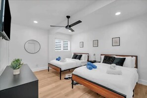 6 bedrooms, iron/ironing board, free WiFi, bed sheets