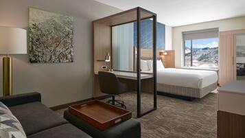 1 bedroom, desk, laptop workspace, blackout drapes