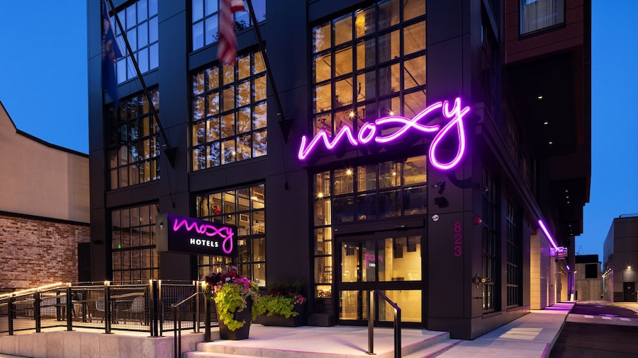 Moxy Madison Downtown
