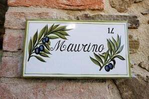 Interior detail - Maurino Studio Apartment  / studio for 2 people - ground floor (Passignano sul Trasimeno)