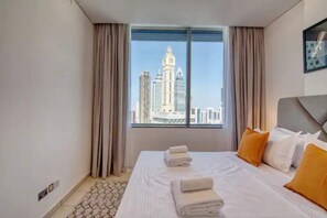 2 quartos, ferros/tábuas de passar roupa, Wi-Fi, roupa de cama