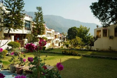 Your getaway home with Ganga view in Rishikesh