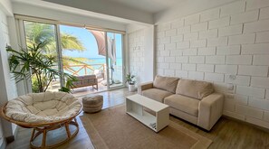 Departamento (4) | Área de sala de estar | Smart TV de 40 pulgadas con canales por cable 