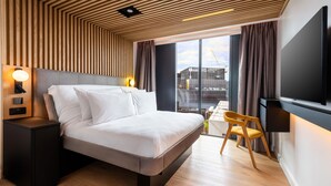 Estudio, 1 cama matrimonial (Pad) | Ropa de cama hipoalergénica y escritorio 