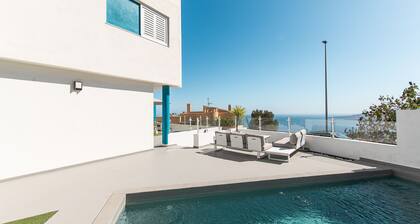 Villa with pool in Tabaiba by Alterhome