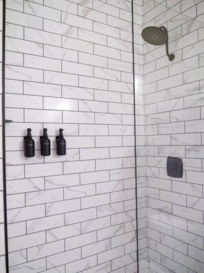 Hair dryer - Spirit Lake Retreat - Suite I (Harbor Springs)