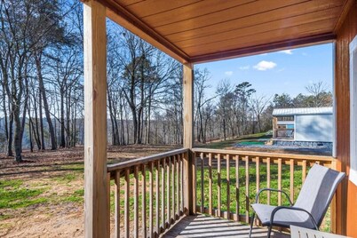 Tiny cabin on 10 acres with pond