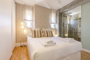 1 chambre, fer et planche Ă repasser, Wi-Fi gratuit, draps fournis