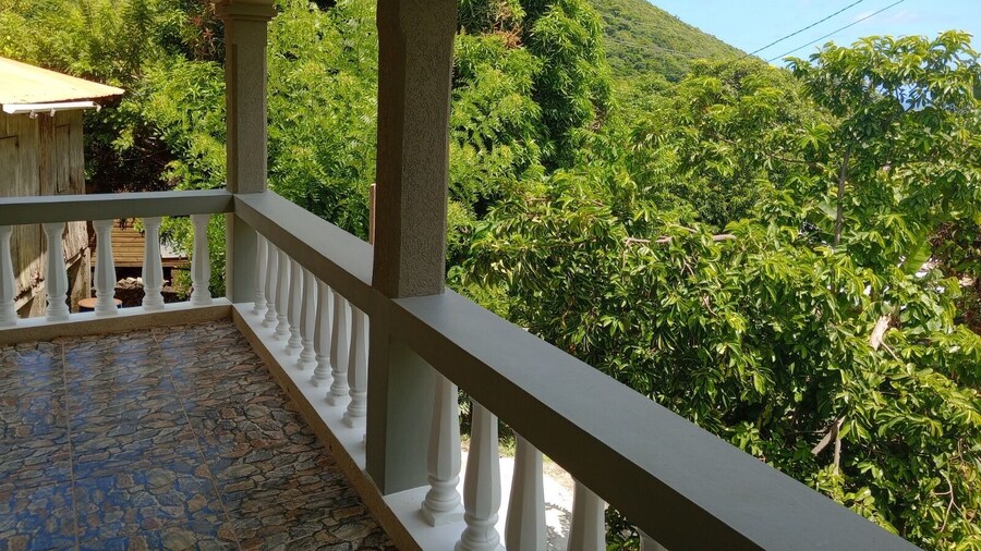 Impeccable 2-bed House in St Patrick's