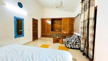 1 多间卧室、WiFi