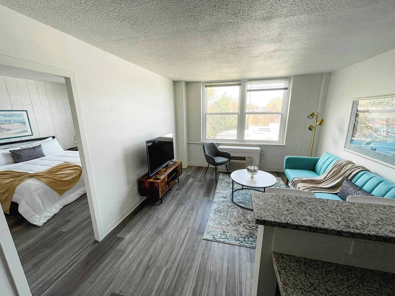 Desk, iron/ironing board, free WiFi, bed sheets