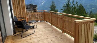 Neues Wunderschönes Apartment mit Herrlicher Aussicht auf die Lienzer Dolomiten