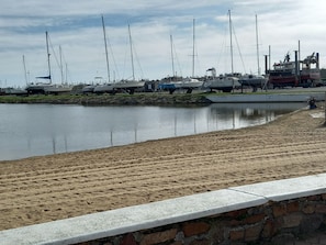 Huvivenesatama