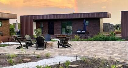 Beautiful off-grid tiny home cottage #1