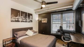 2 soverom, strykejern/-brett, reiseseng for barn og wi-fi (inkludert)