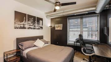 2 bedrooms, iron/ironing board, travel crib, free WiFi