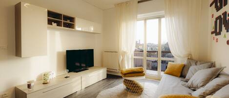 TV connectée, jeux vidéo, livres